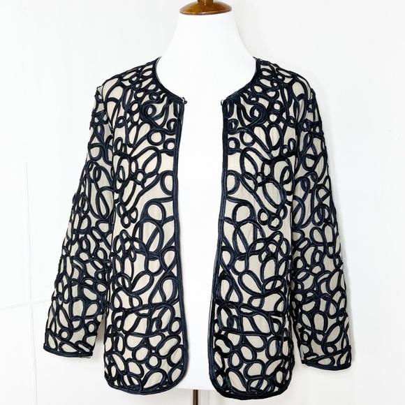 Chico’s Satin Embroidered Navy Blue Beige Long Sleeve Open Front Blazer M - Picture 7 of 11